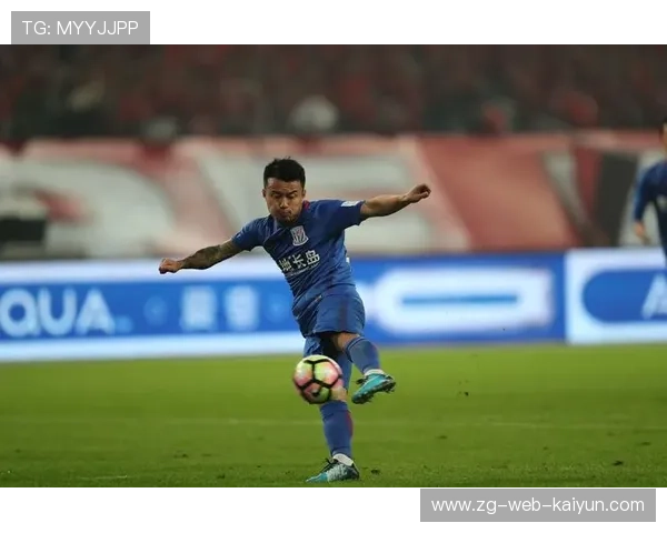 上海申花前场连线，曹赟定贴地斩破门