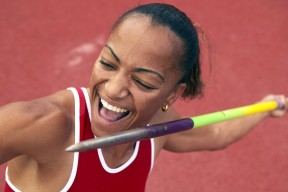 开云电竞登录入口-传统豪门的崛起：新赛季的复苏故事，豪门崛起重